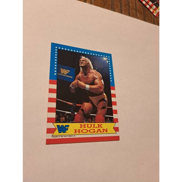 1987 Topps WWF Hulk Hogan Trading Card #3 Error Undated Back Vintage - Picture 1 of 3
